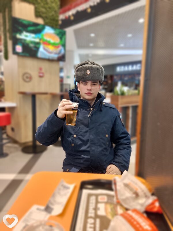 Данил, 20, Уссурийске — анкета №3753726