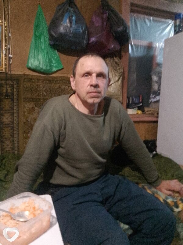 Олег, 37, Арсеньеве — анкета №3753767