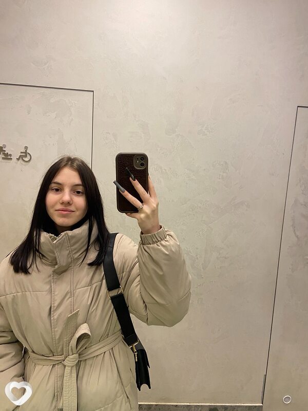 Вика, 19, Черновцах — анкета №3754364