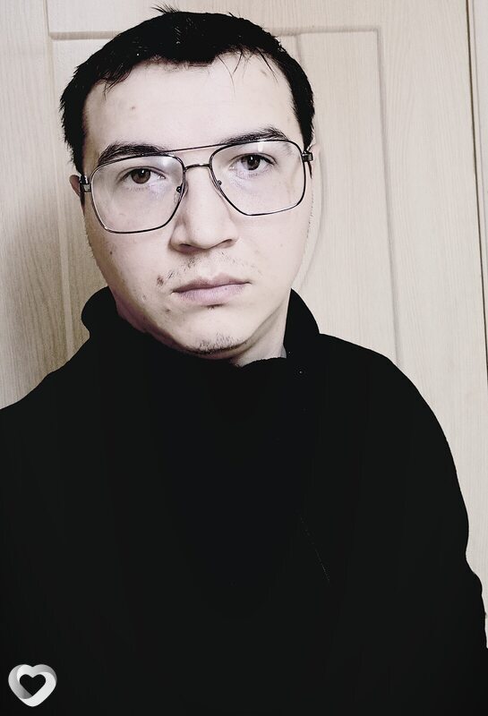 Макс, Губкинский