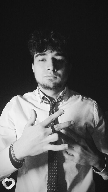 Тимур, 21, Симферополе — анкета №3754732
