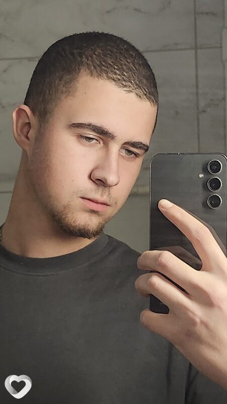 Данило, 18, Киеве — анкета №3754893