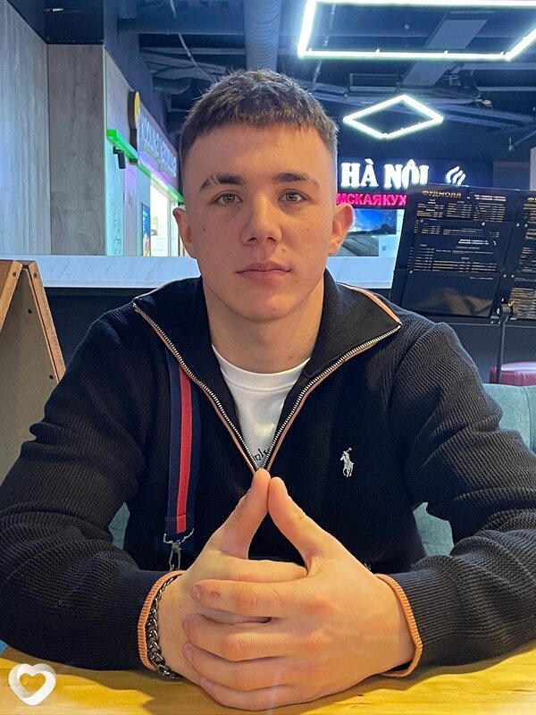 Виталий, 22, Тамбове — анкета №3755939