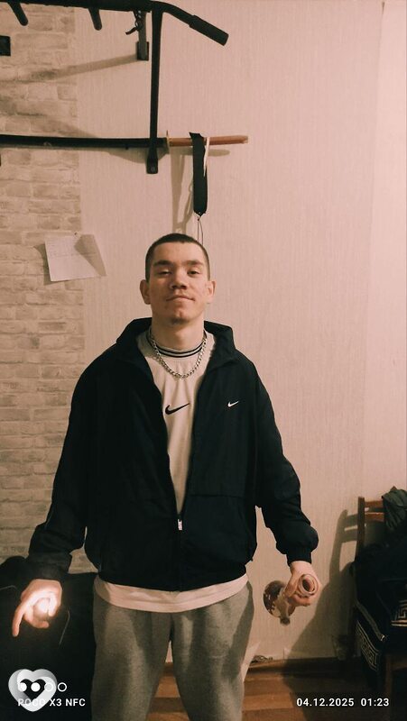 Илья, 23, Перми — анкета №3756250