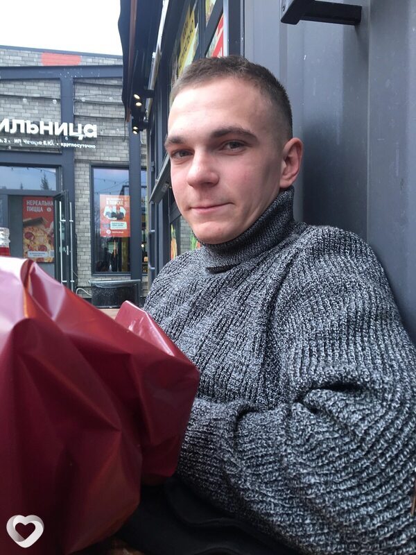 Антон, 26, Новосибирске — анкета №3756561
