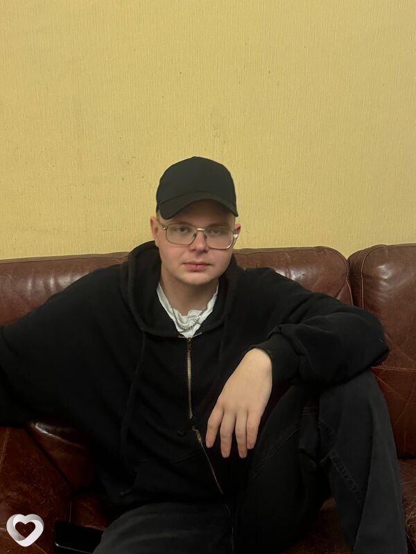 Дмитрий, 21, Жодине — анкета №3757098