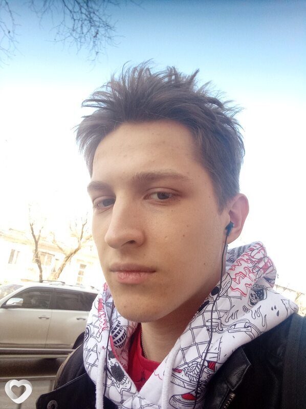 Влад, 21, Уссурийске — анкета №3757454