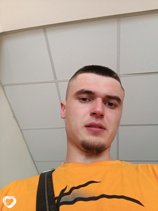 Igor, 23, Черновцах — анкета №3757945