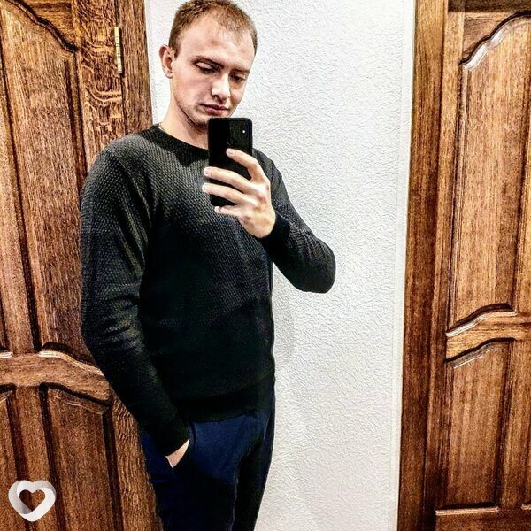 Денис, 31, Донецке — анкета №3757571