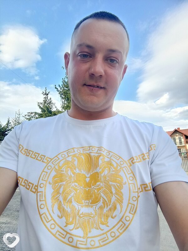 Славік, Жирардов