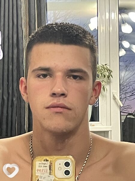 Роман, 20, Владивостоке — анкета №3758619