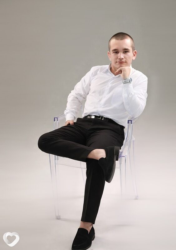 Павел, 19, Чебоксарах — анкета №3759412