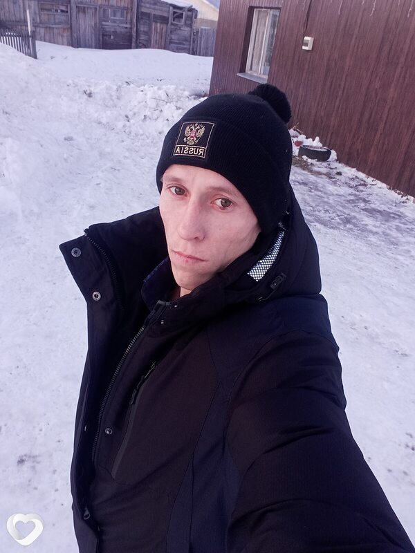 Евгений, 26, Бийске — анкета №3759379
