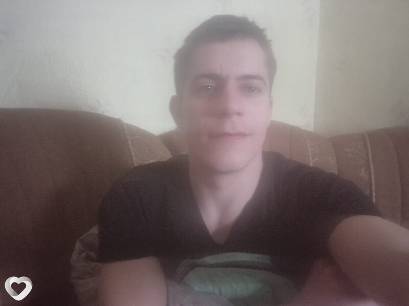 Тарас, 22, Черкассах — анкета №3759380