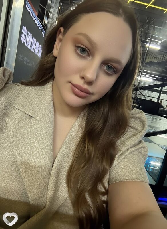 Алина, 23, Комсомольске-на-Амуре — анкета №3760016