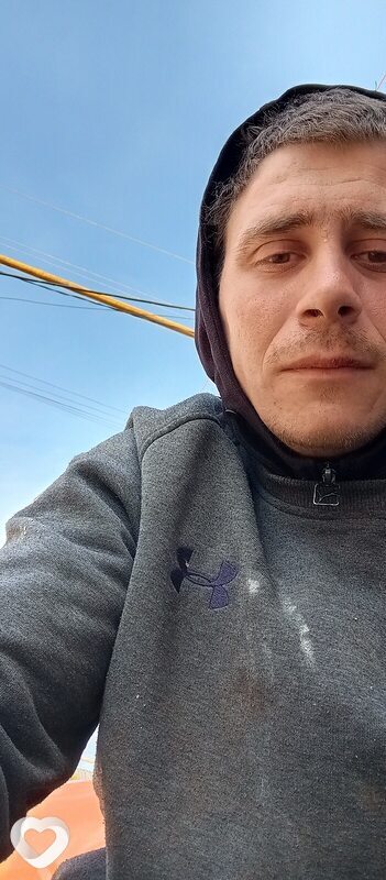 Валентин, 28, Нижневартовске — анкета №3759834