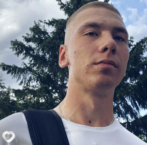 Александр, 23, Бресте — анкета №3759879