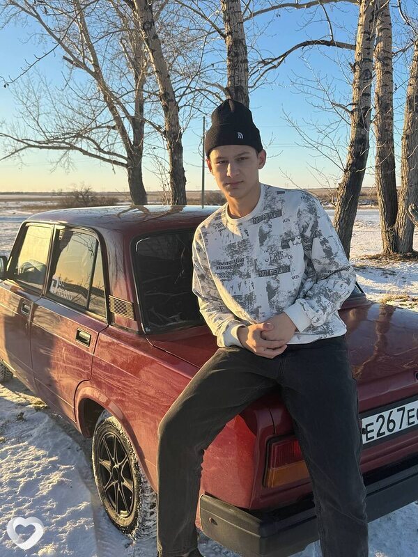 Димон, 20, Барнауле — анкета №3760624