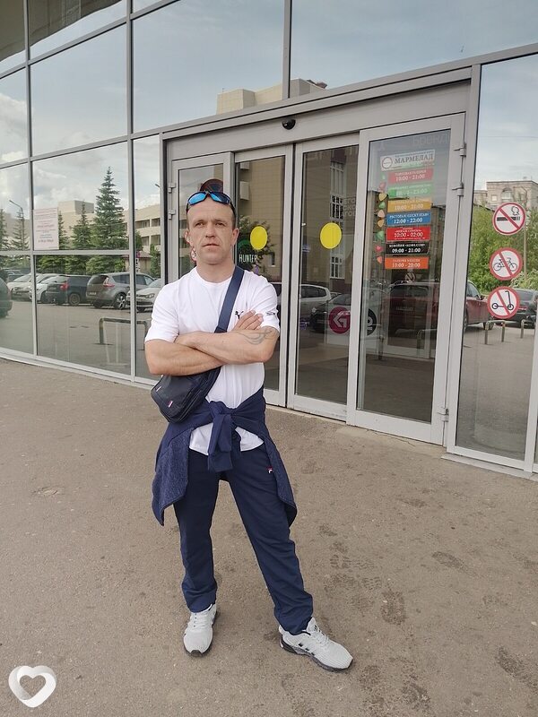 Юрий, 32, Великом Новгороде — анкета №3761178