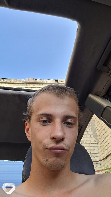 Андрей, 22, Саратове — анкета №3761358