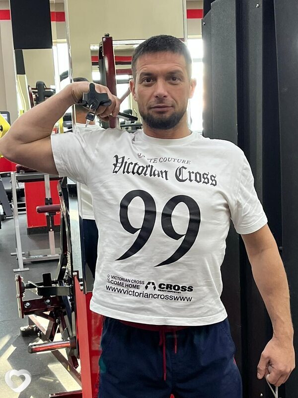 Александр, 37, Ханты-Мансийске — анкета №3761920
