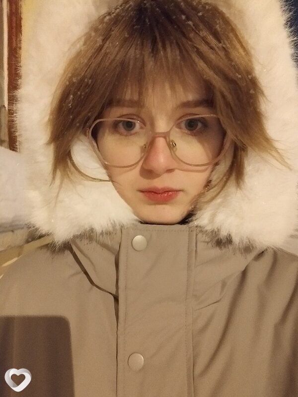 Аня, 19, Архангельске — анкета №3762374