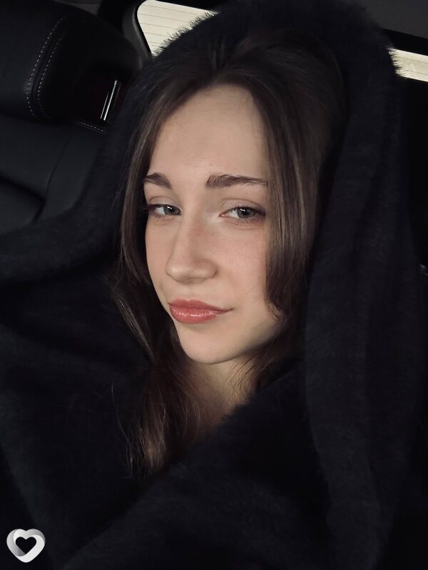 Ксения, 18, Санкт-Петербурге — анкета №3763202