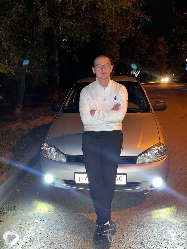 Дмитрий, 21, Калуге — анкета №3764179