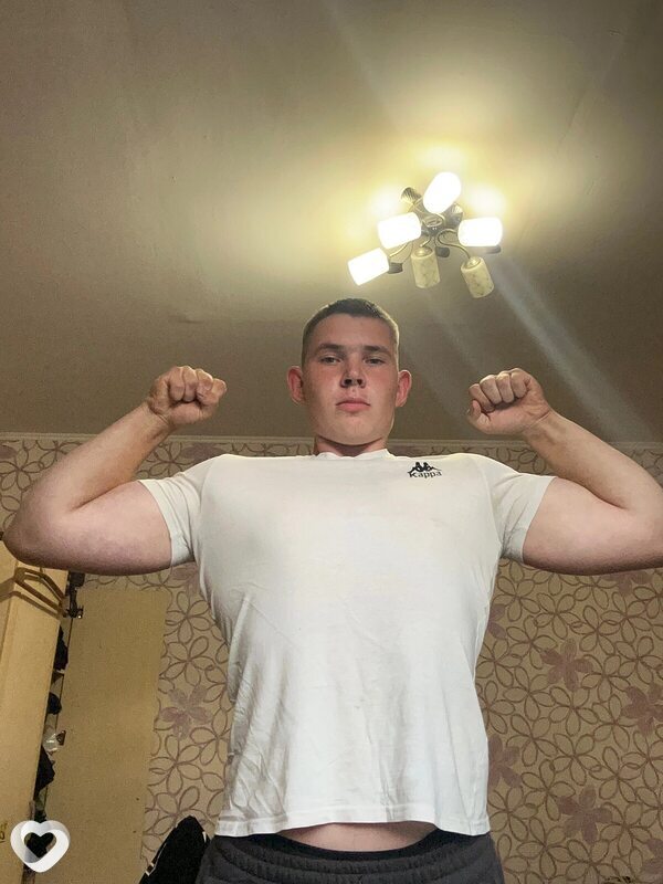 Евгений, 21, Иркутске — анкета №3764370