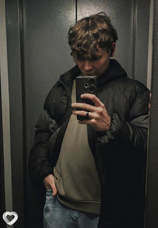 Александр, 21, Мытищах — анкета №3765018