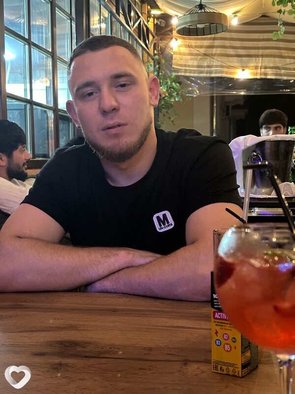Антон, 26, Москве — анкета №3765942