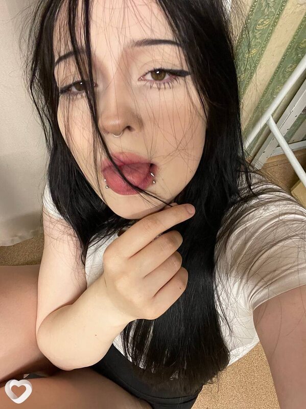Дианочка, 18, Екатеринбурге — анкета №3766173