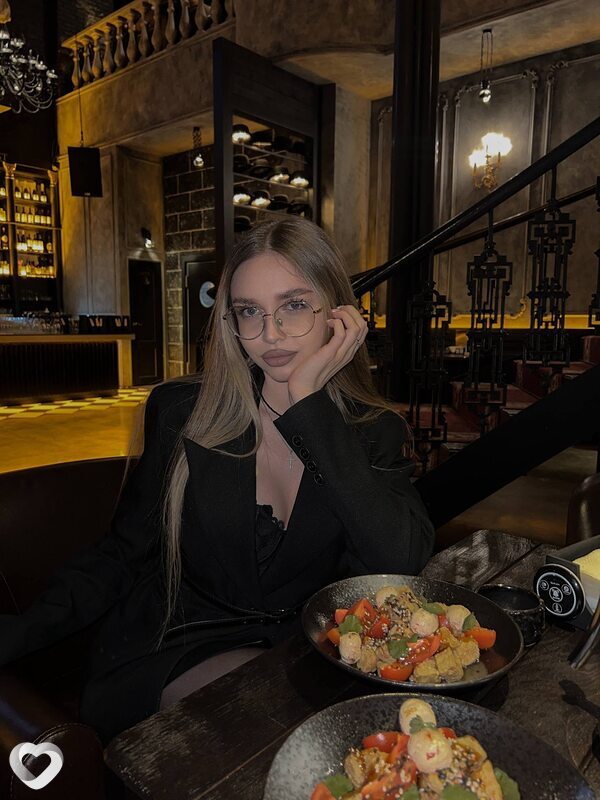 Вика, 23, Гомеле — анкета №3766263