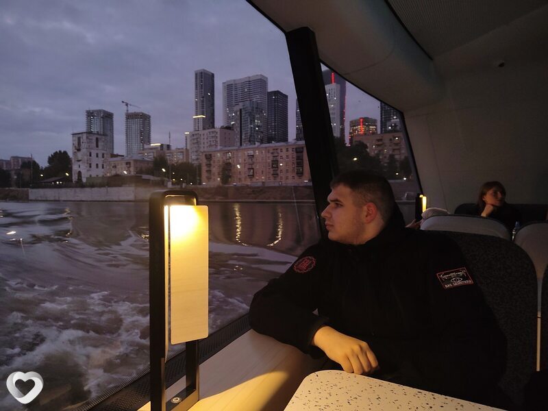 Антон, 19, Смоленске — анкета №3766364