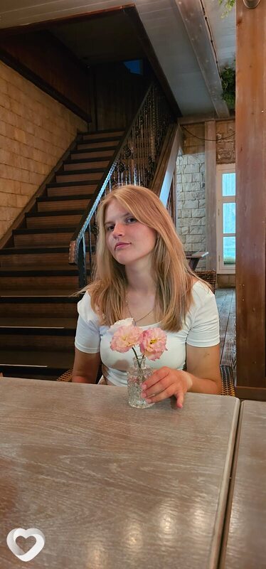 Екатерина, 22, Шахтах — анкета №3767444