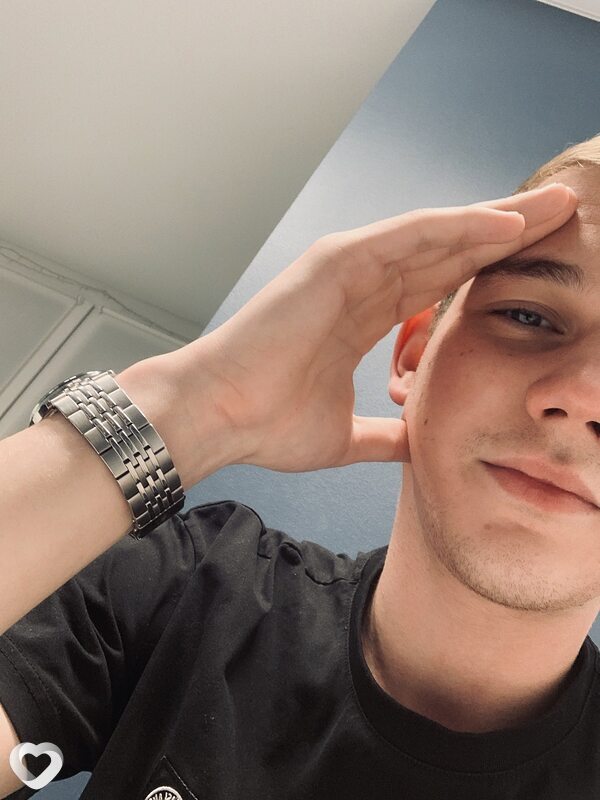 Антон, 20, Екатеринбурге — анкета №3767469