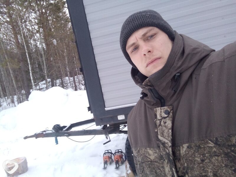 Гена, 21, Красноярске — анкета №3767921