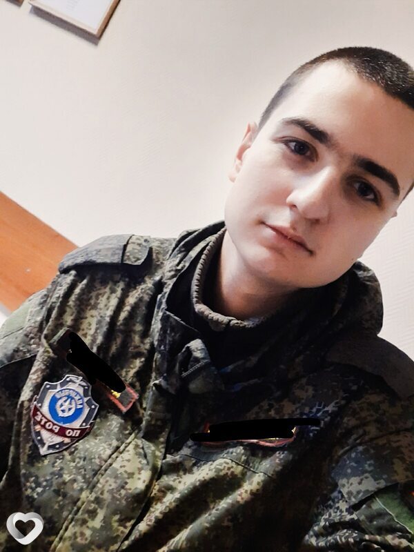 Максим, 24, Москве — анкета №3768038