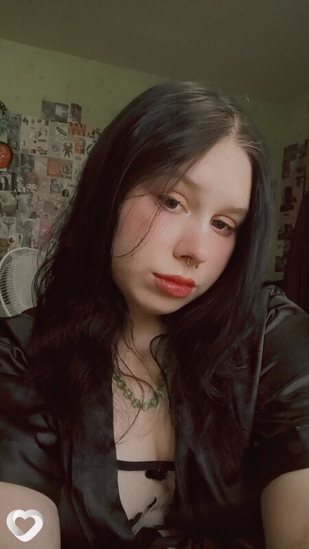 Дарья, 21, Луганске — анкета №3768669