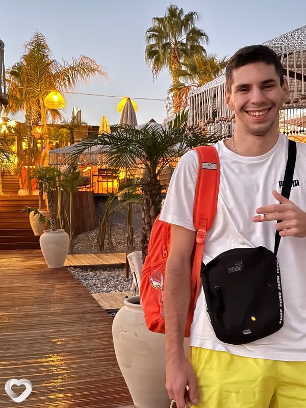 Денис, 22, Одессе — анкета №3768568