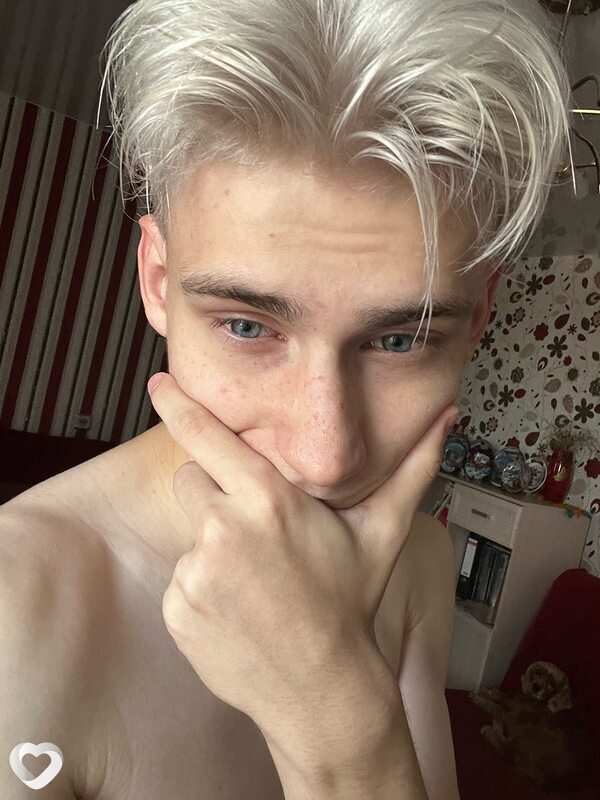 Антон, 20, Калининграде — анкета №3769918