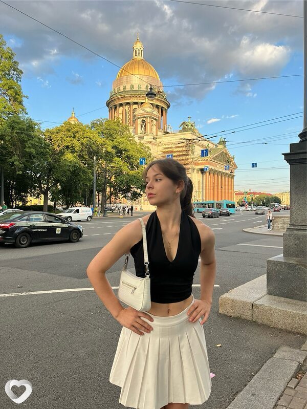 Тая, Санкт-Петербург