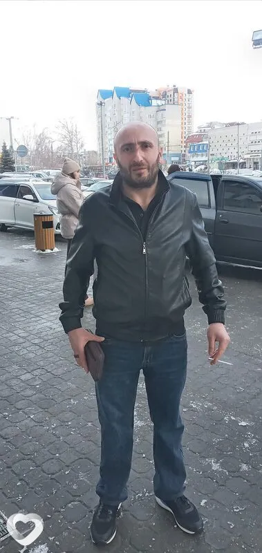 Артур, 37, Барнауле — анкета №3771608