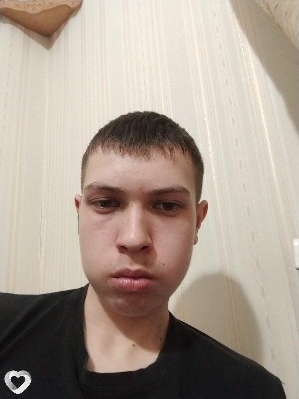 Кирилл, 20, Новочебоксарске — анкета №3771677