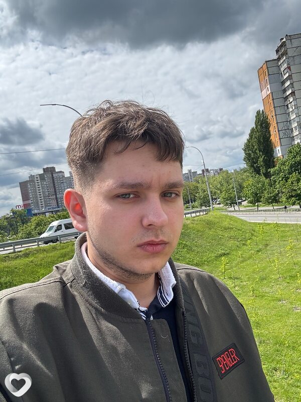 Артем, 21, Киеве — анкета №3771813