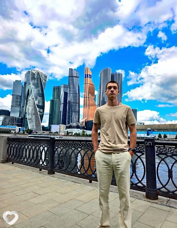 Артём, 20, Новосибирске — анкета №3772185