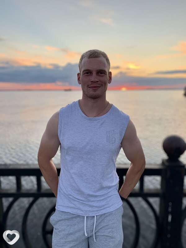 Кирилл, 26, Архангельске — анкета №3772575
