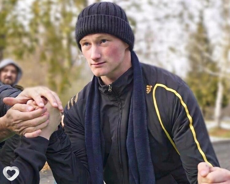 Александр, 19, Кемерове — анкета №3772578