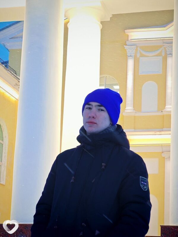 Иван, 18, Мурманске — анкета №3773524