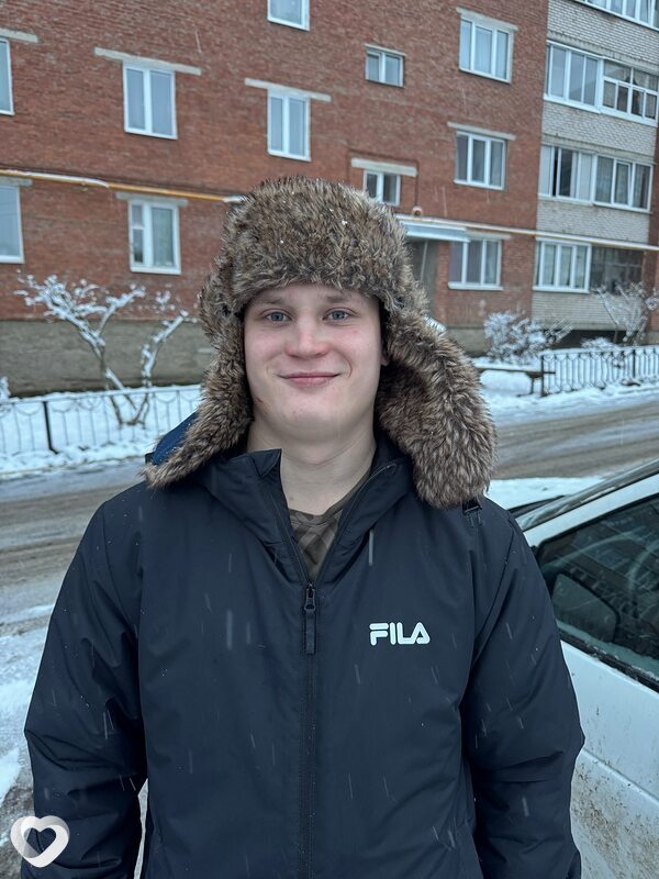 Макс, 22, Воткинске — анкета №3773325